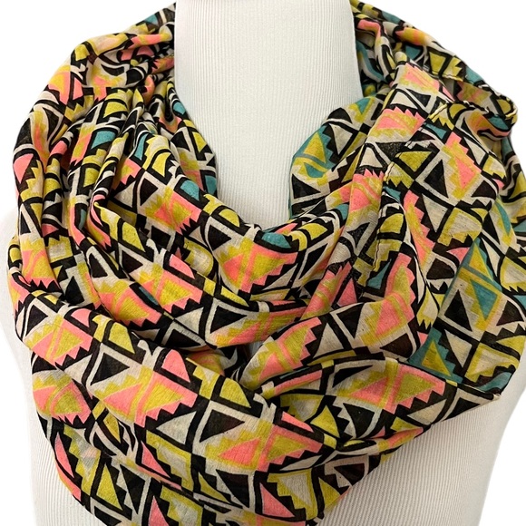 American Eagle Colorful Geometric Print Infinity Scarf - Picture 2 of 6